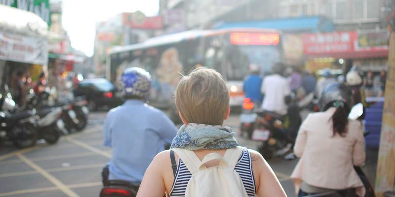 明明不喜欢 架构实拍图